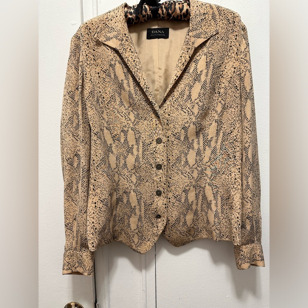 Y2K Vintage 90s Dana Buchman 100% Silk Snakeskin Printed Button down Blouse 8